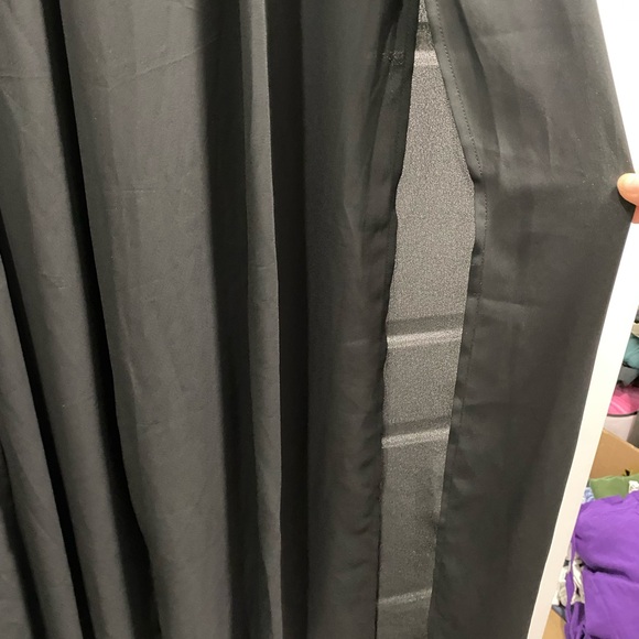 Black wide leg pants with side slits - Picture 3 of 5